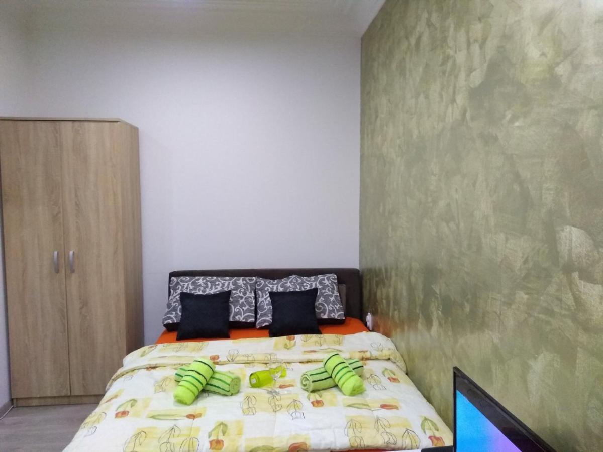 Lucky Apartment Belgrado Exterior foto