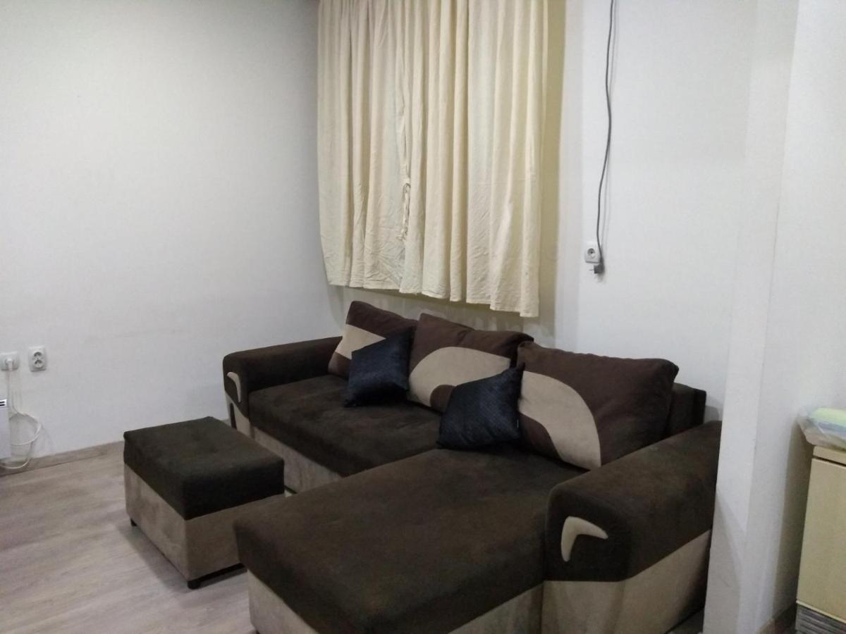 Lucky Apartment Belgrado Exterior foto